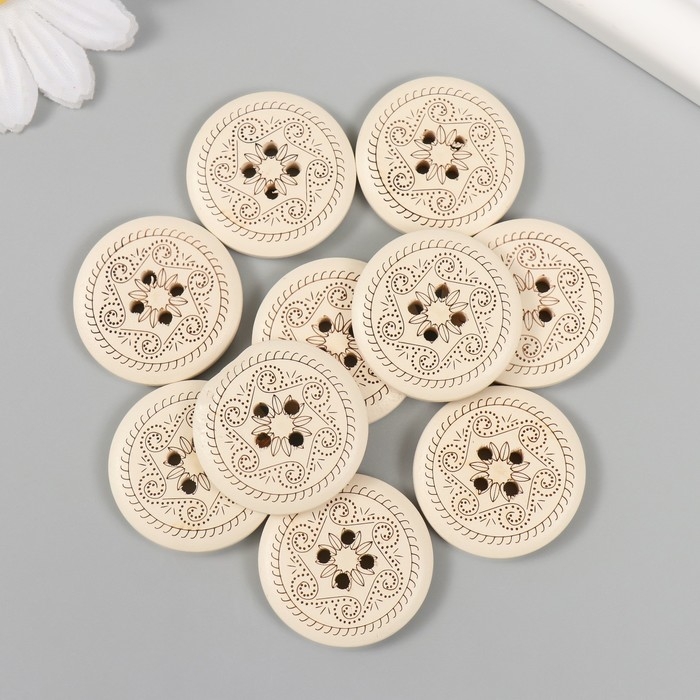 Пуговицы дерево для творчества 4 прокола Пуговицы дерево для творчества 4 прокола "Узоры" белая набор 10 шт 3х3 см