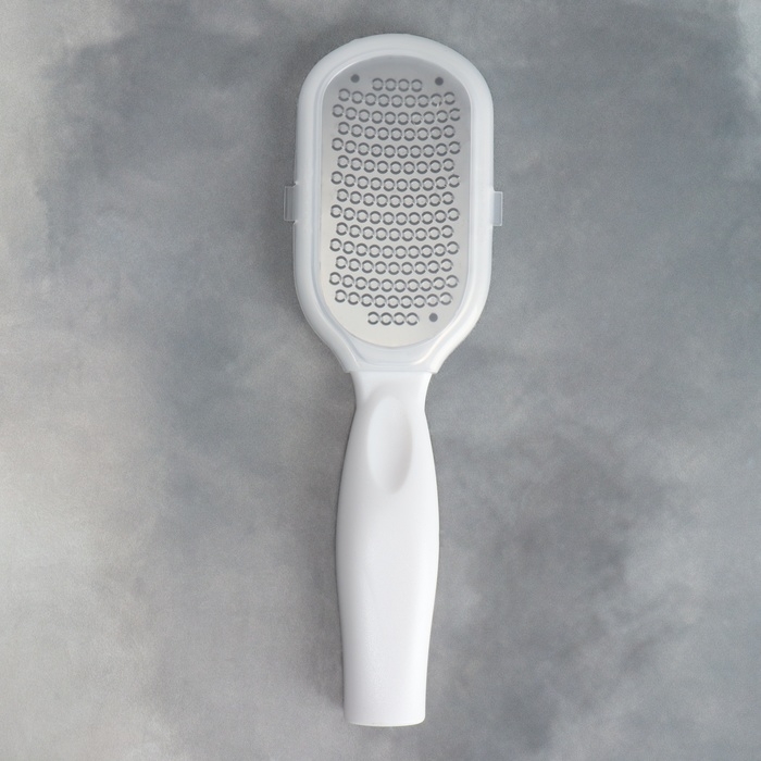 Пилка для ног, металлическая, с футляром, 20,5 см, цвет белый Пилка для ног, металлическая, с футляром, 20,5 см, цвет белый