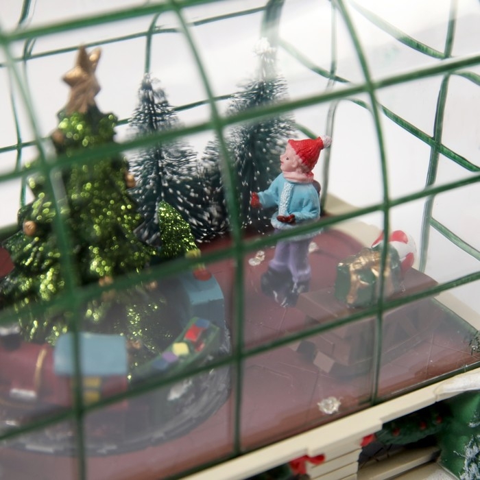 Светодиодная фигура «Ёлки в комнате» 23 × 15 × 14 см, полистоун, батарейки ААх3 (не в комплекте), USB, свечение мульти Светодиодная фигура «Ёлки в комнате» 23 × 15 × 14 см, полистоун, батарейки ААх3 (не в комплекте), USB, свечение мульти