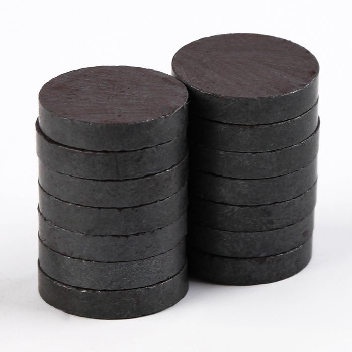 Магнит «Круг» набор 14 шт., размер 1 шт. — 1,5 × 1,5 × 0,3 см Магнит «Круг» набор 14 шт., размер 1 шт. — 1,5 × 1,5 × 0,3 см