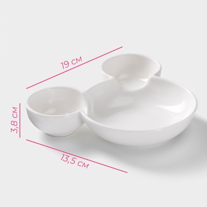 Менажница фарфоровая Доляна «Мишка», 400 мл, 19×13,5 см, 3 ячейки, цвет белый Менажница фарфоровая Доляна «Мишка», 400 мл, 19×13,5 см, 3 ячейки, цвет белый