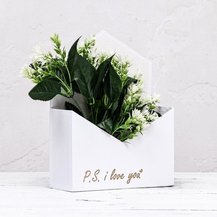 Конверт с золотым тиснением P.S. I love you, белый 18 х 24 х 7 см Конверт с золотым тиснением P.S. I love you, белый 18 х 24 х 7 см