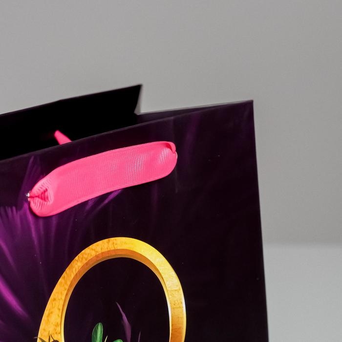 Пакет подарочный ламинированный вертикальный, упаковка, &laquo;8 Марта&raquo;, MS 18 х 23 х 10 см