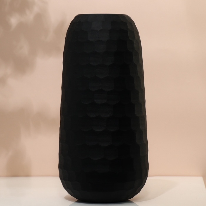 Ваза для цветов «Сара» из черного стекла 31 х 15 х 15 см Ваза для цветов «Сара» из черного стекла 31 х 15 х 15 см