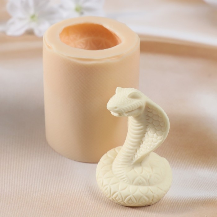 Молд силиконовый Молд силиконовый "Змея №7" 7,5х5,5х5 см