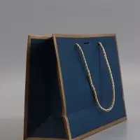 Пакет подарочный, черный , с бантом, 28 х 20 х 10 см