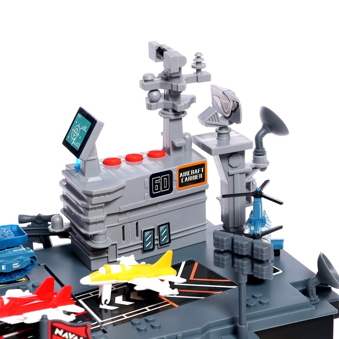 Парковка &laquo;Авианосец&raquo;, стреляет, свет и звук, подвижные элементы