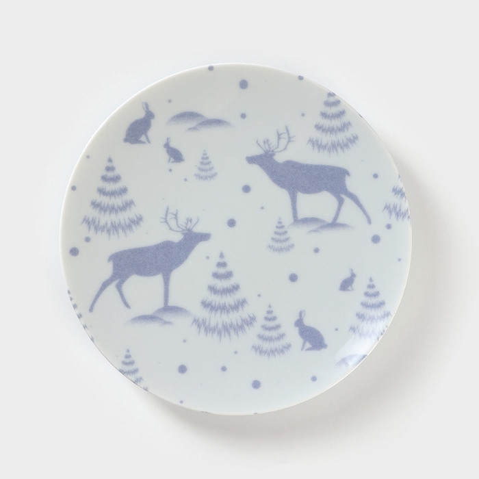 Тарелка фарфоровая «Зимний лес», d=20 см, цвет белый Тарелка фарфоровая «Зимний лес», d=20 см, цвет белый