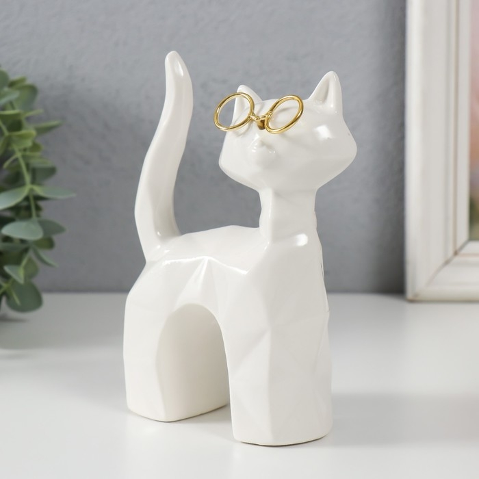 Сувенир керамика Сувенир керамика "Белый кот в очках, хвост трубой" грани 10,8х4,6х14,7 см