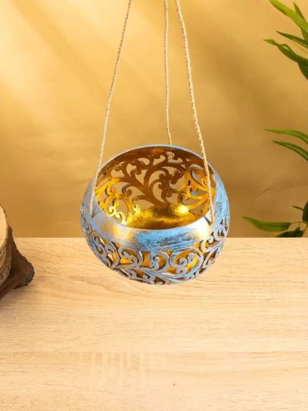 Подсвечник подвесной из кокоса, 14×14×10 см, голубой-золотой