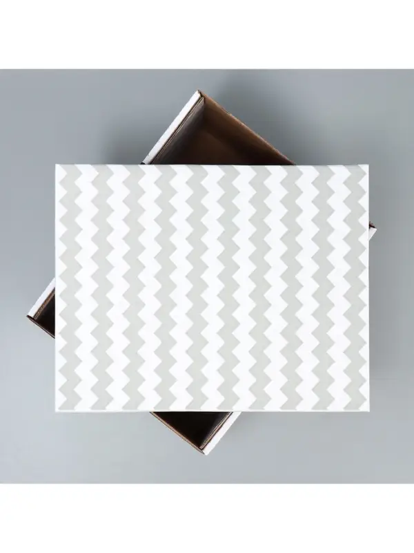 Коробка подарочная складная белая, упаковка, &laquo;Зигзаги&raquo;, 32 х 25 х 16 см