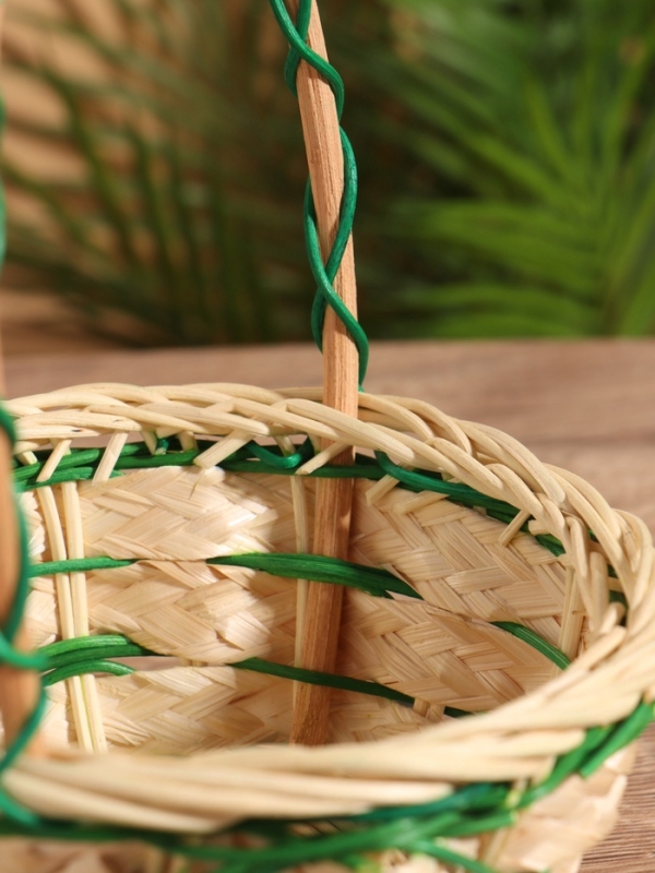 Корзина плетеная 17x17x22 см, ротанг