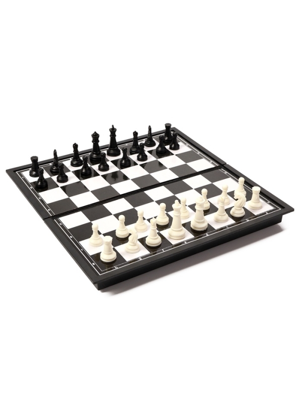 Шахматы 20 х 20 см, король h-3.3 см, d-2.5 см, доска и фигуры пластик Шахматы 20 х 20 см, король h-3.3 см, d-2.5 см, доска и фигуры пластик