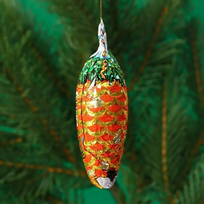 Шоколадная фигурка новогодняя «Шишка еловая» на нитке, МИКС, 18 г Шоколадная фигурка новогодняя «Шишка еловая» на нитке, МИКС, 18 г