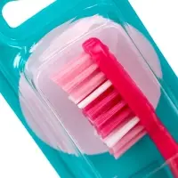 Зубная щётка Colgate &laquo;Премьер отбеливания&raquo;, средняя жесткость