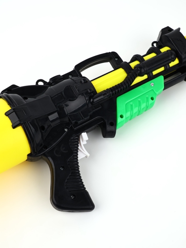 Водный бластер «Человек-паук», с накачкой Водный бластер «Человек-паук», с накачкой