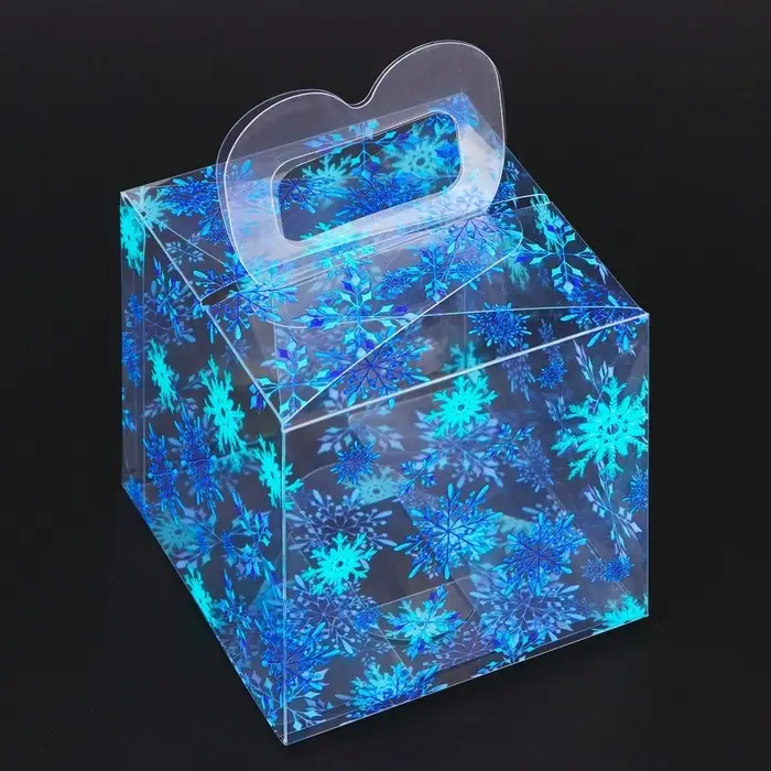 Коробка подарочная новогодняя складная ПВХ «Снежинки» 8×8×8 см Коробка подарочная новогодняя складная ПВХ «Снежинки» 8×8×8 см