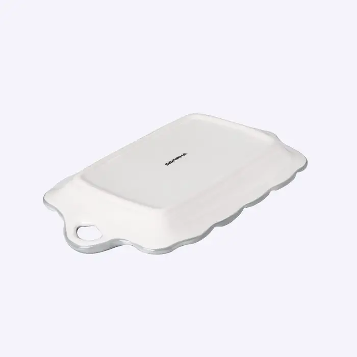 Блюдо сервировочное Доляна «Дракоша», 23×14×3 см, цвет белый Блюдо сервировочное Доляна «Дракоша», 23×14×3 см, цвет белый