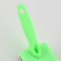 Пуходерка малая, 6&times;13.5 см, мягкая, с закруглёнными зубьями, пластик, зелёная