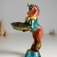 Фигура "Лошадь с подносом" 33х20х14 см Фигура "Лошадь с подносом" 33х20х14 см