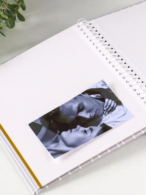 Фотоальбом Фотоальбом "Воздушный мишка" 10 "магнитных"листов 23X28см, пер-т внутр.спираль