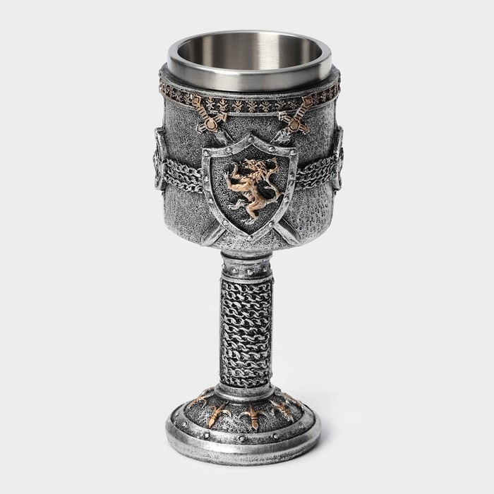 Бокал «Щит», 200 мл, 8×19 см, цвет серебряный Бокал «Щит», 200 мл, 8×19 см, цвет серебряный