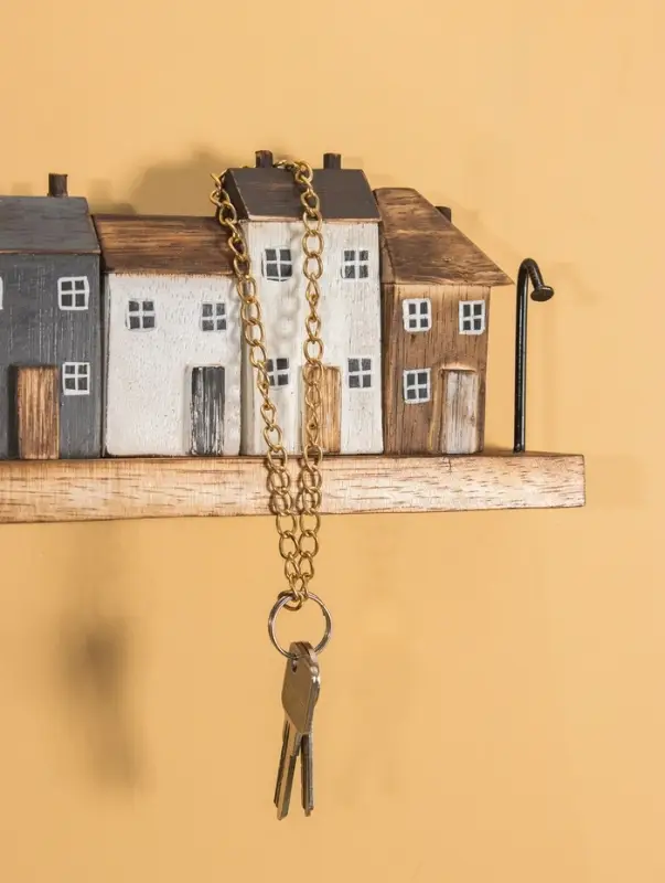 Вешалка «Улица», 36×5×12.5 см, дерево Вешалка «Улица», 36×5×12.5 см, дерево