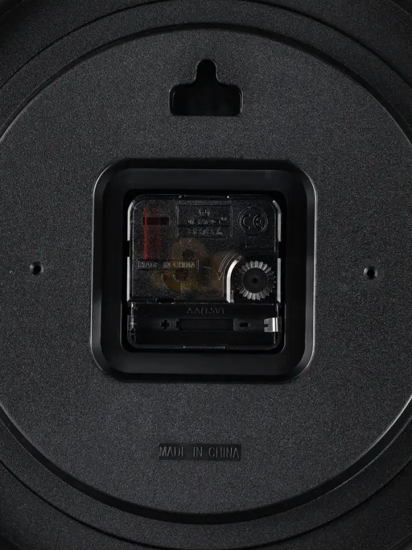 Часы настенные интерьерные &laquo;Классика&raquo;, плавный ход, светящиеся, d=25 см