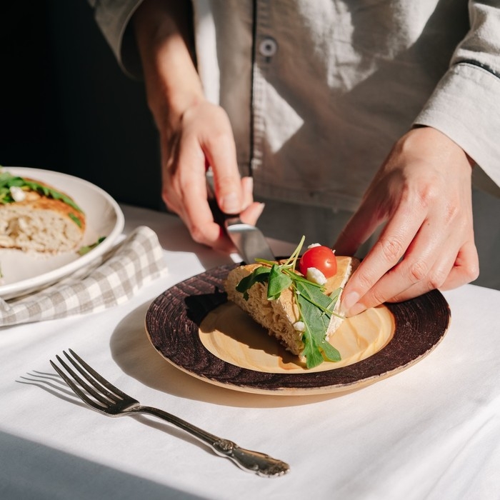 Тарелка деревянная Mаgistrо, 21 см, из цельного массива кедра Тарелка деревянная Mаgistrо, 21 см, из цельного массива кедра