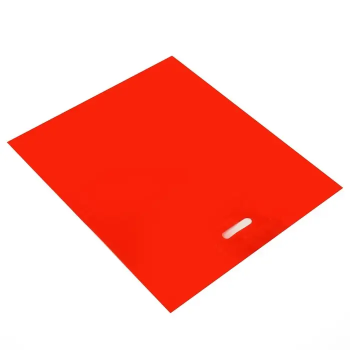Пакет полиэтиленовый с вырубной ручкой, Красный 50-60 См, 70 мкм