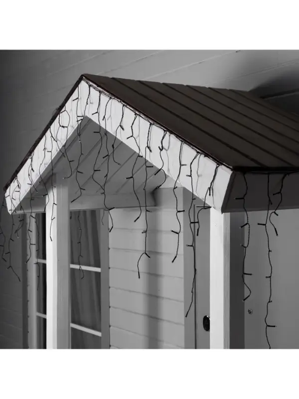 Гирлянда &laquo;Бахрома&raquo; 3&times;0.6 м, IP44, УМС, тёмная нить, 100 LED, свечение белое, мерцание, 24 В