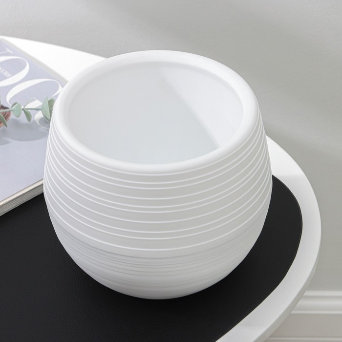 Горшок для цветов с поддоном «Дуэт», 1.5 л, пластиковый, белый Горшок для цветов с поддоном «Дуэт», 1.5 л, пластиковый, белый