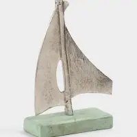 Сувенир &laquo;Парусник&raquo;, 6&times;17&times;24 см, алюминий, дерево