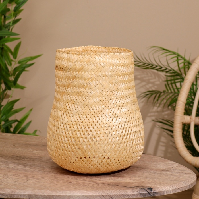 Корзинка плетёная, из бамбука 23х23х23 см Корзинка плетёная, из бамбука 23х23х23 см