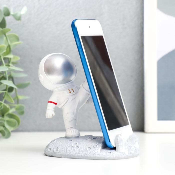 Сувенир полистоун подставка  Сувенир полистоун подставка "Астронавт на Марсе" 9,5х9х7 см