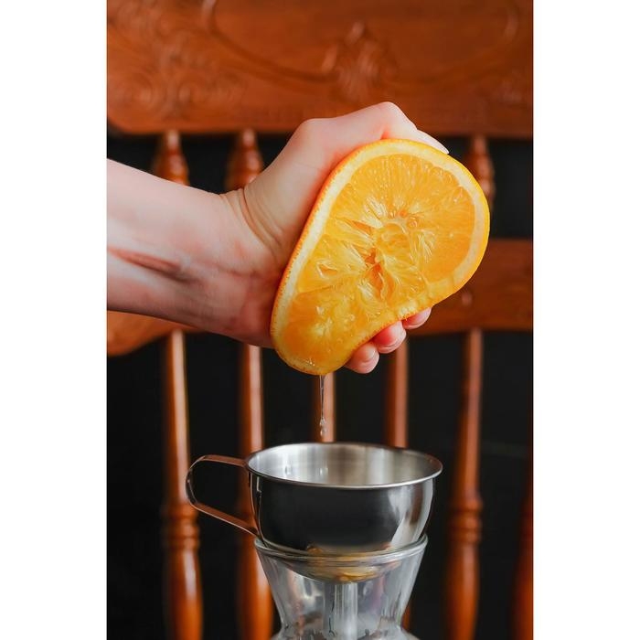 Воронка из нержавеющей стали, d=9 см, с ручкой Воронка из нержавеющей стали, d=9 см, с ручкой