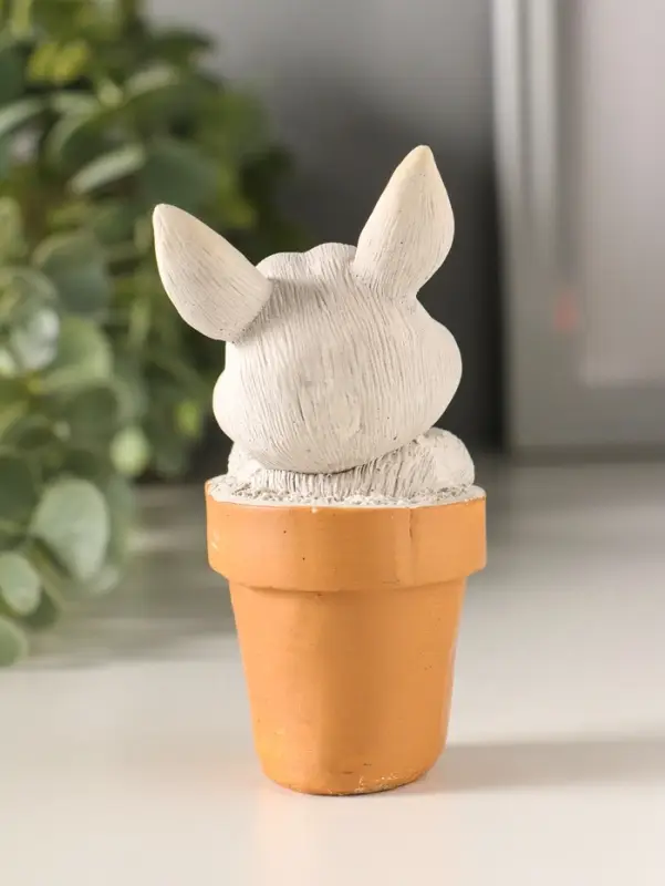 Статуэтка "Кролик в горшке" 9х5 см, цветной