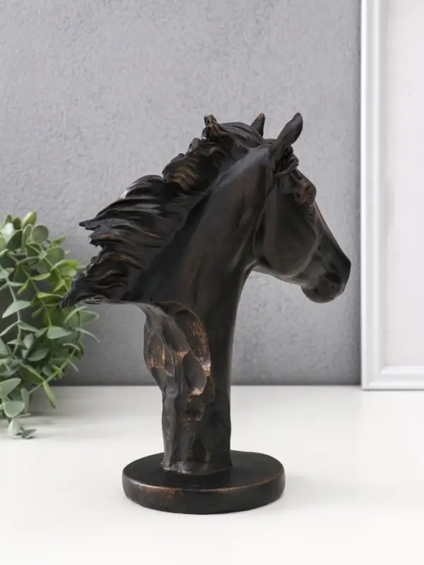 Сувенир полистоун бюст Сувенир полистоун бюст "Вороной конь" 21х9х22 см