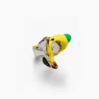 Шарм &laquo;Банан&raquo;, жёлто-зелёный в чернёном серебре