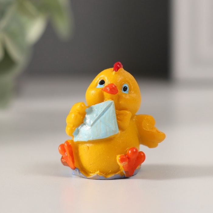 Сувенир полистоун Сувенир полистоун "Цыпа почтальон с письмом" 2,6х3х3,3 см