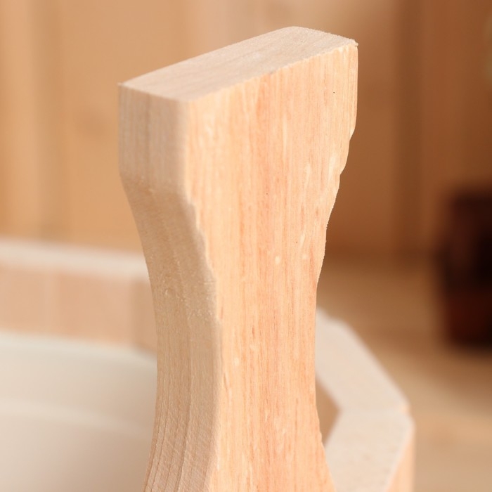 Шайка- ушат, бадья из липы, 4 л, пластиковая вставка Шайка- ушат, бадья из липы, 4 л, пластиковая вставка "Старая Русь"