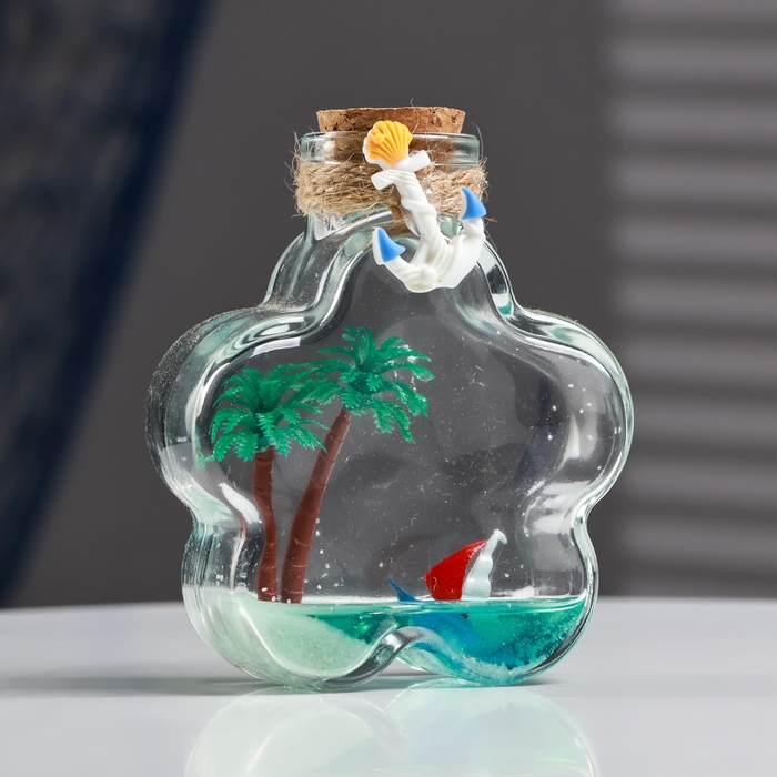 Сувенир в бутылке звезда Сувенир в бутылке звезда "Пальмы" 11*9*3см, микс