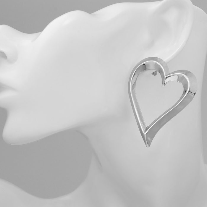 Серьги металл «Сердца» трафарет, контур, цвет серебро Серьги металл «Сердца» трафарет, контур, цвет серебро