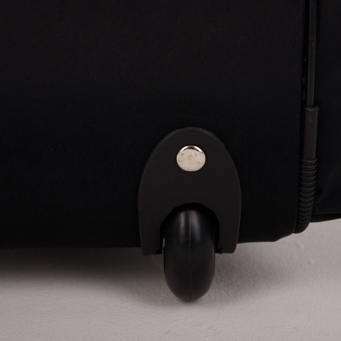 Сумка дорожная на колёсах, отдел на молнии, с увеличением, 2 наружных кармана, длинный ремень, цвет чёрный Сумка дорожная на колёсах, отдел на молнии, с увеличением, 2 наружных кармана, длинный ремень, цвет чёрный