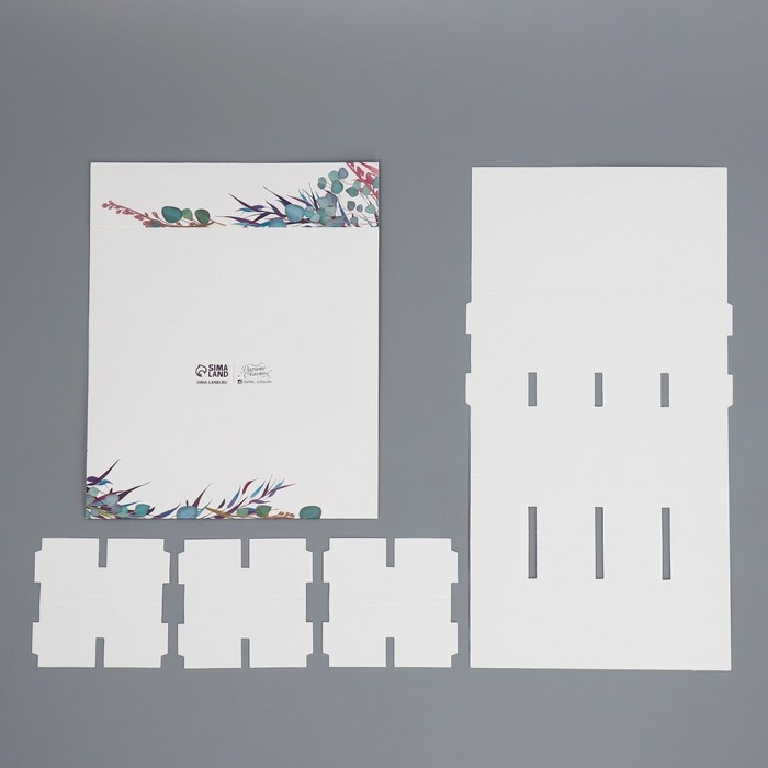 Коробка под 8 конфет и шоколад с ячейками, кондитерская упаковка, With Love 18 х 18 х 4 см Коробка под 8 конфет и шоколад с ячейками, кондитерская упаковка, With Love 18 х 18 х 4 см