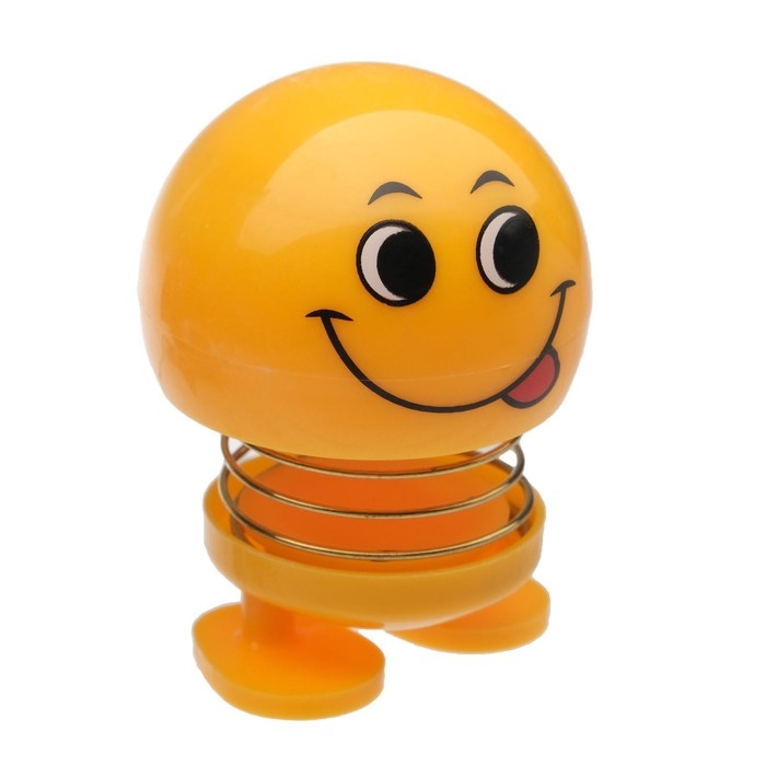 Смайл на пружинке, на панель в авто, язык, желтый