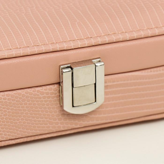 Шкатулка кожзам для украшений  Шкатулка кожзам для украшений "Рептилия розовая" миниатюра комбинированная 4,5х10х15 см