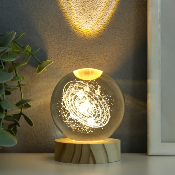 Сувенир стекло подсветка  Сувенир стекло подсветка "Метеоритный дождь" d=8 см подставка дерево, USB 8х8х9,5 см