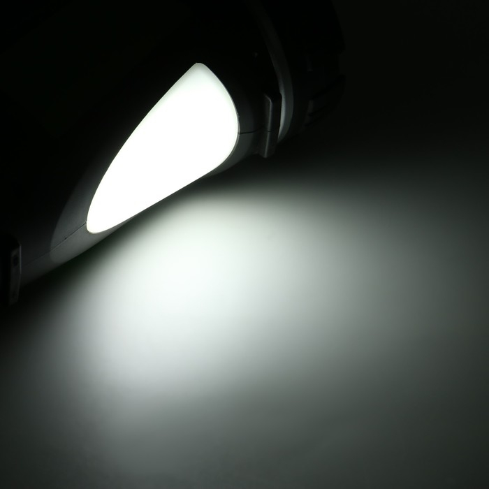 Фонарь светодиодный аккумуляторный ручной 5 Вт, 140 лм, 1800 мАч, USB Фонарь светодиодный аккумуляторный ручной 5 Вт, 140 лм, 1800 мАч, USB