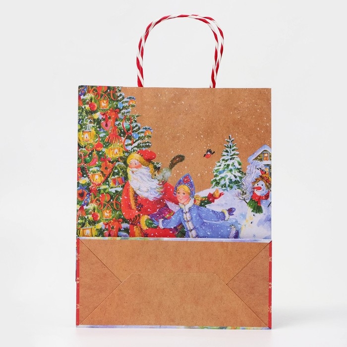 Новый год. Пакет бумажный подарочный новогодний крафт Новый год. Пакет бумажный подарочный новогодний крафт "Дед мороз и снегурочка" 26 х 32 х 12 см.